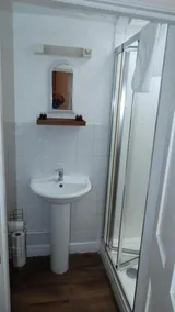The New Forest Inn - Bathroom