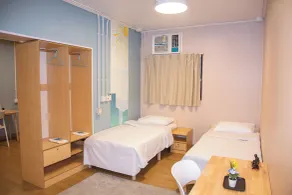 Runway 1331 -ENLIGHT Youth Hostel - Chambre
