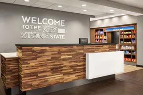 Hampton Inn & Suites York South - Reception