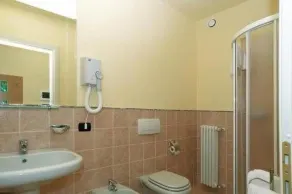 Hotel Bellavista Valmadrera - Baño