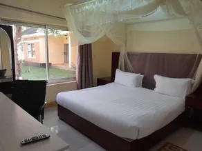 Linde Hotel - Room