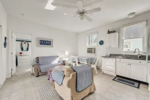 Coastal Wells Cottage w / Adgang til Game Room & Gym! - Interiør