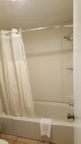 Quality Inn Escondido San Diego North County - Salle de bain