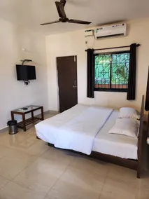 Sai Sharad Guest House - Room