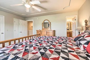 Deck & Lake Access: Cozy Townhome in Eucha - Interior