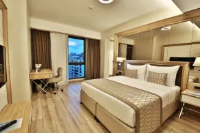 Bof Hotels Ceo Suites Atasehir - Chambre