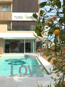 Hotel Select Suites & Spa - Apartments - Piscine