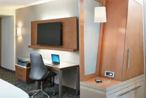 Courtyard by Marriott Lake George - Room