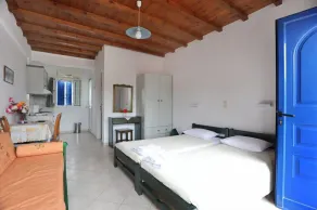 Nostos Beachfront Apartments & Studios - Chambre