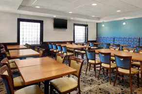 The Inn at Saint Mary's - Restaurant
