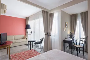 Hôtel Le Grimaldi by HappyCulture - Vue de la chambre