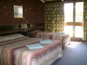Rivergum Motel - Zimmer