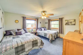 Lakefront Wisconsin Home w/ Boat Dock & Fire Pit! - Interiør