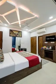 Hotel Priyaj  - Camera