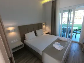 Finikas Garden Beach Resort Nikiti - Room