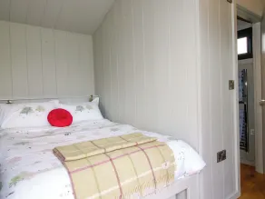 Leafy Oaks Cabin - Rum