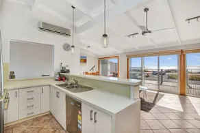 Queensland South - Aldinga Beach - C21 SouthCoast Holidays - Rum