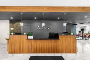 Best Western Plus Montreal East - Réception