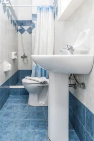 Depis apartments & studios central chora naxos - Bad