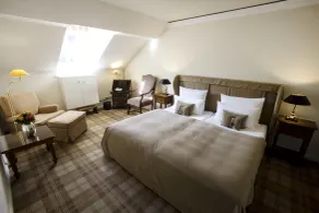 Schlosshotel Hugenpoet - Chambre