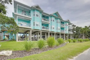 Angler's Paradise w/ Pool in Horseshoe Beach! - Interiør