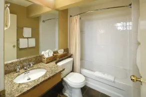 Emerald Lake Lodge - Salle de bain