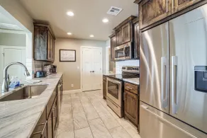 Lakefront Family Home w/ Dock & Views in Vinita! - Interiør