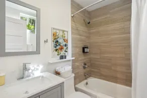 Pet-friendly Kent Vacation Rental, Walk to Lake! - Interior