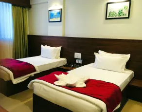 Mastiff Hotel Chinchwad by OTHPL - Room