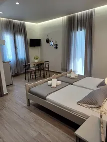 Romeos Studios - Rom
