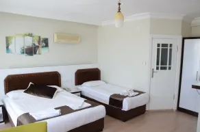Hotel Simsek - Værelse