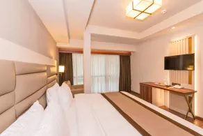 Golden Royal Hotel & SPA - Room