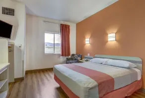 Motel 6-Roseburg, OR - Chambre