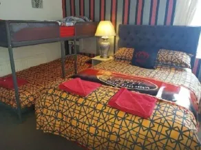 BUKHARI Hotel - Chambre