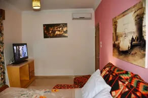 Jewel Howard Carter Hotel - Camera