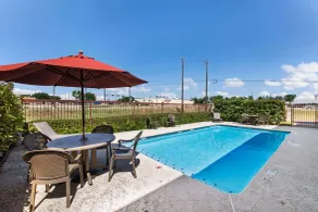 Quality Inn Cedar Park - Austin Northwest - Piscine