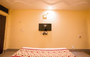 Hotel Kinnera Comforts - Room