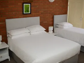 Park Hill Hotel - Room