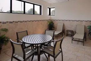 Holiday Inn Express Crestwood by IHG - Piscine