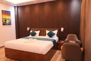 The Hoften Snowia Luxury Stay, Mukteshwar - Near Bhalugarh Waterfall - Chambre