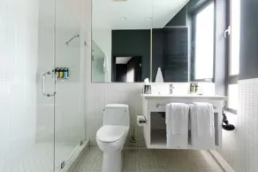 Audemar Boutique Hotel and Apartment Homes - Bathroom