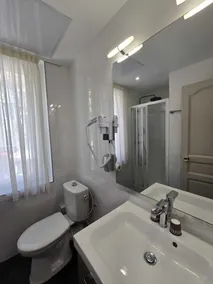 The Originals Boutique, Hôtel Cassitel, Cassis - Bathroom