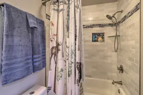 Peaceful Pagosa Springs Escape ~ 2 Mi to Lake - Intérieur