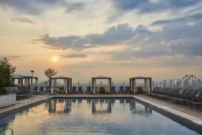 Four Seasons St. Louis - Piscine