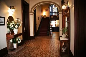 Duntryleague - Interior entrance