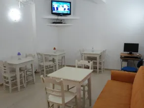 Villa Roussa City Center - Restaurant