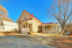 18 Mi to Skiing: Colorful Home in Springfield! - Innenbereich