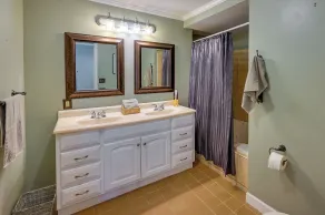 Quaint Anderson Home w/ Sunroom, Walk To Downtown! - Interiør