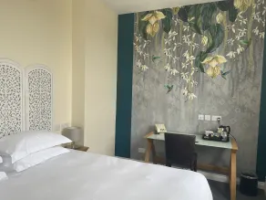 The Royal Adelaide Hotel - Room