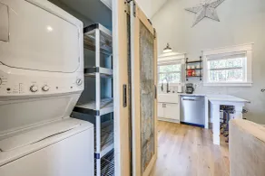 Byron Getaway w/ Fire Pit - Near MGA & Mercer! - Interiør